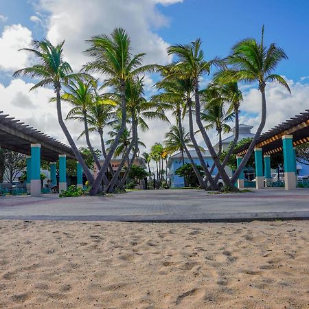 Beautiful 1 Bedroom Steps To The Beach! West Palm Beach Eksteriør billede