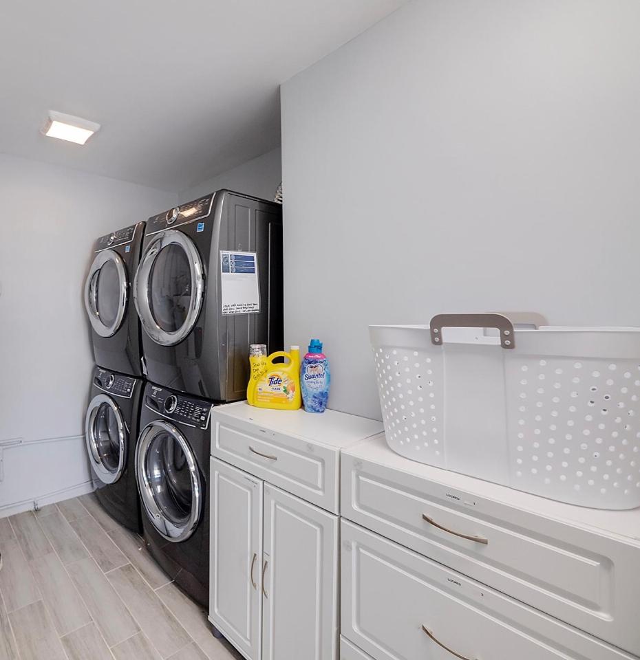 Beautiful 1 Bedroom Steps To The Beach! West Palm Beach Eksteriør billede